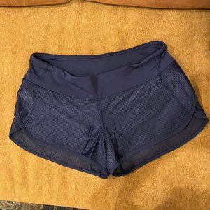 Lululemon Shorts Size 6 With Liner